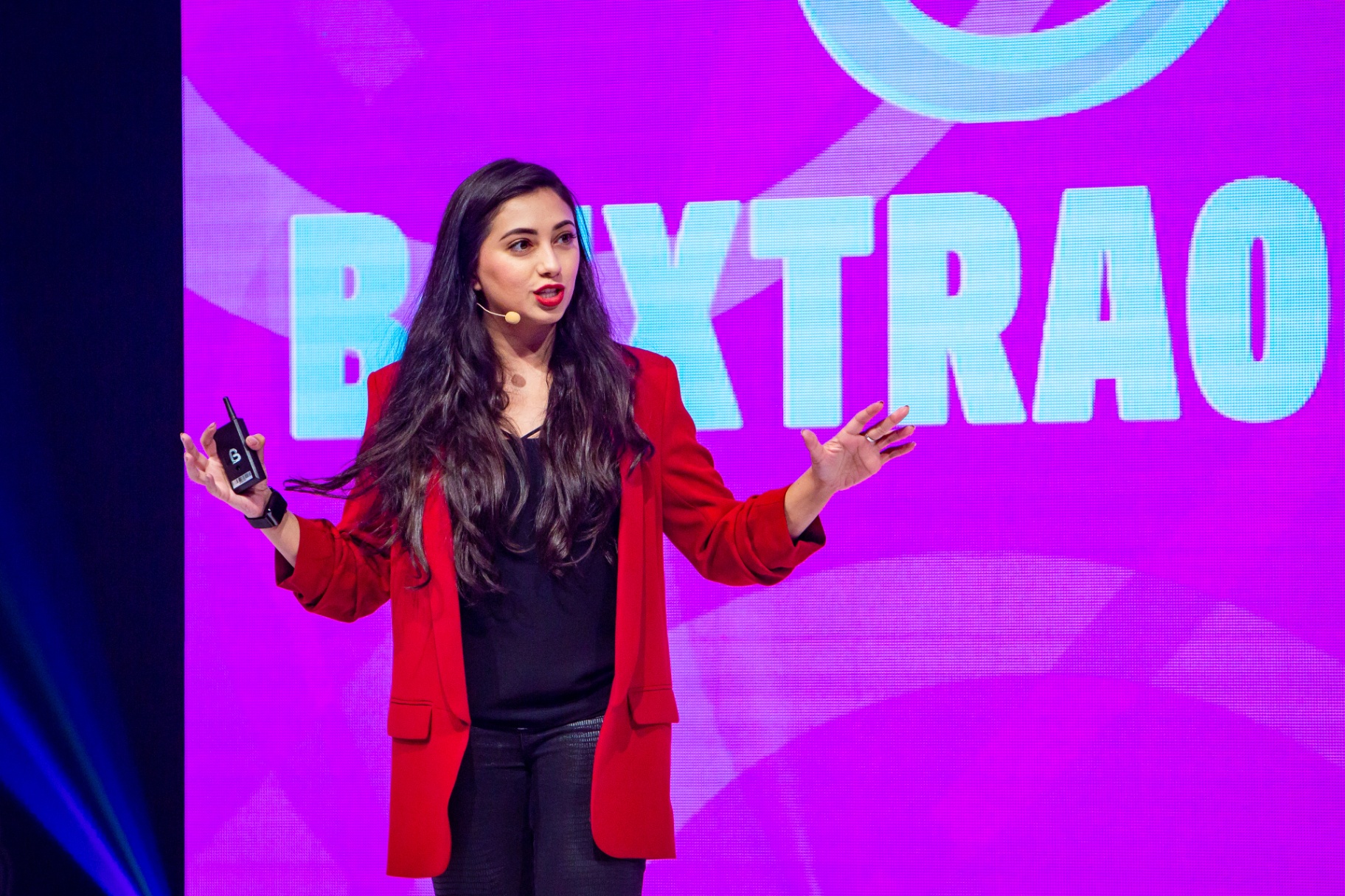 Shama speaking in Australia